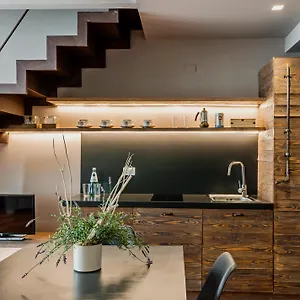 Apartment Ferrini - 150, CTA