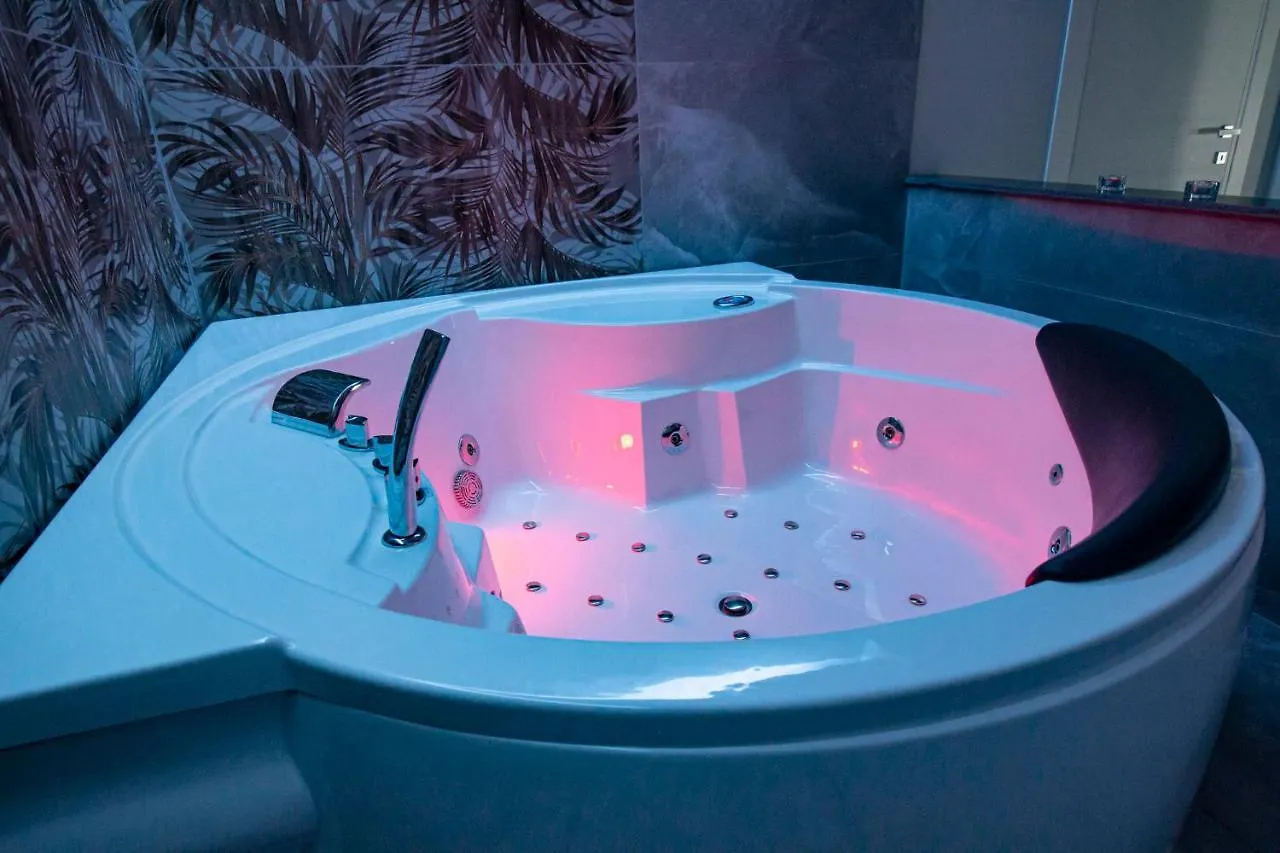 Royal Playa Suite And Apartament -Private Parking- Self Chek Out CTA Aparthotel