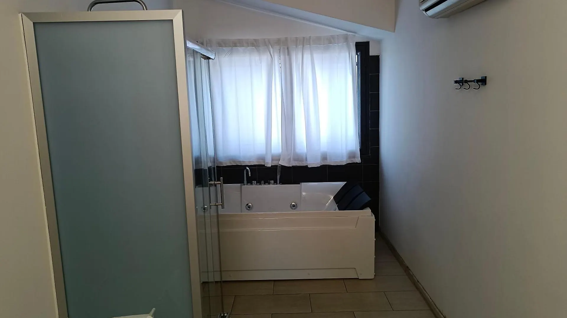 Aparthotel Royal Playa Suite And Apartament -Private Parking- Self Chek Out CTA